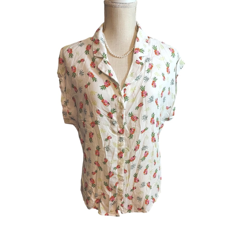 Cooper & Ella Button Front Top Womens Large White Pineapple Floral Short Sleeve